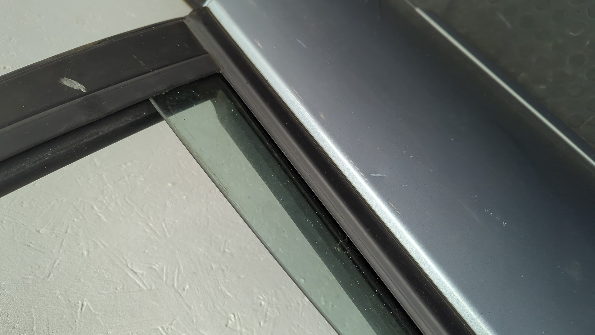 Дверь задняя правая