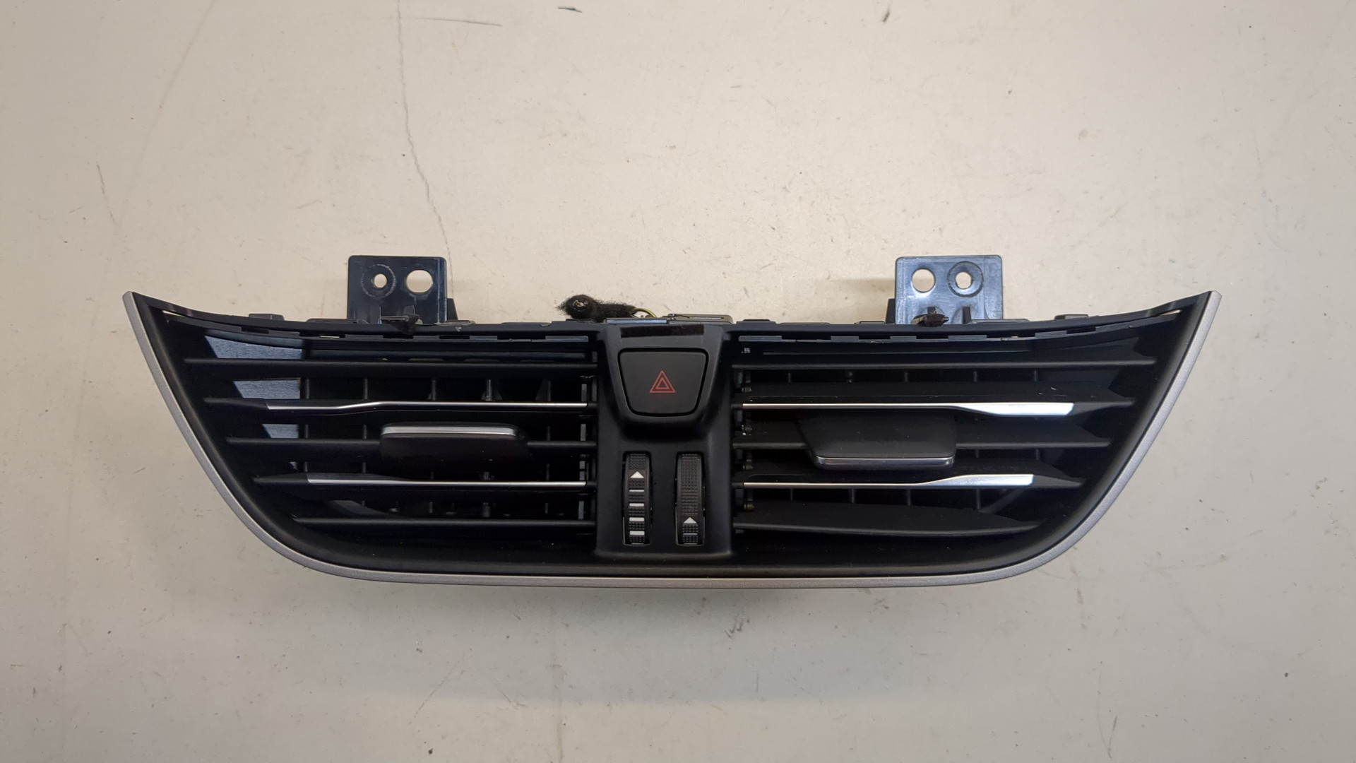 Дефлектор воздушный