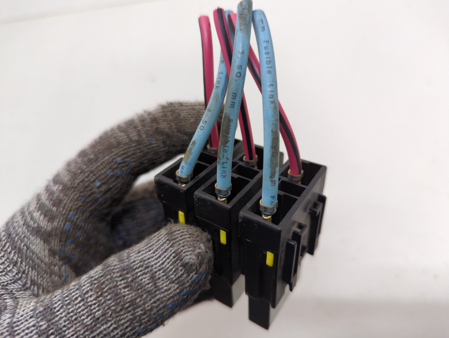 Блок предохранителей