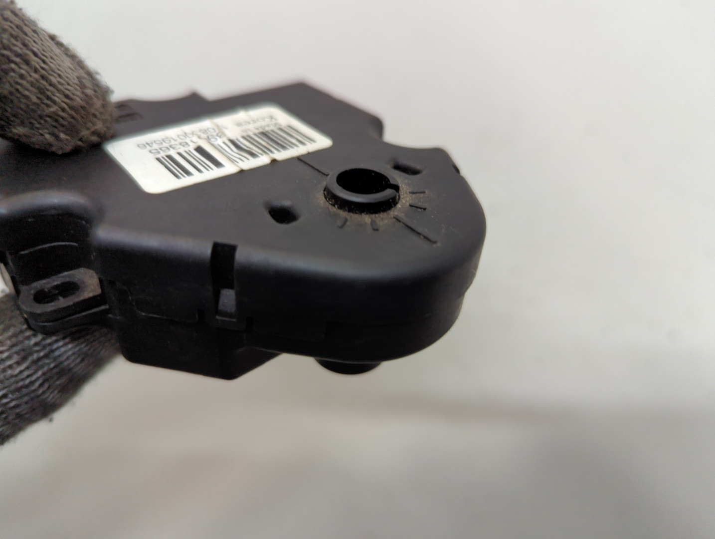 Моторчик заслонки печки