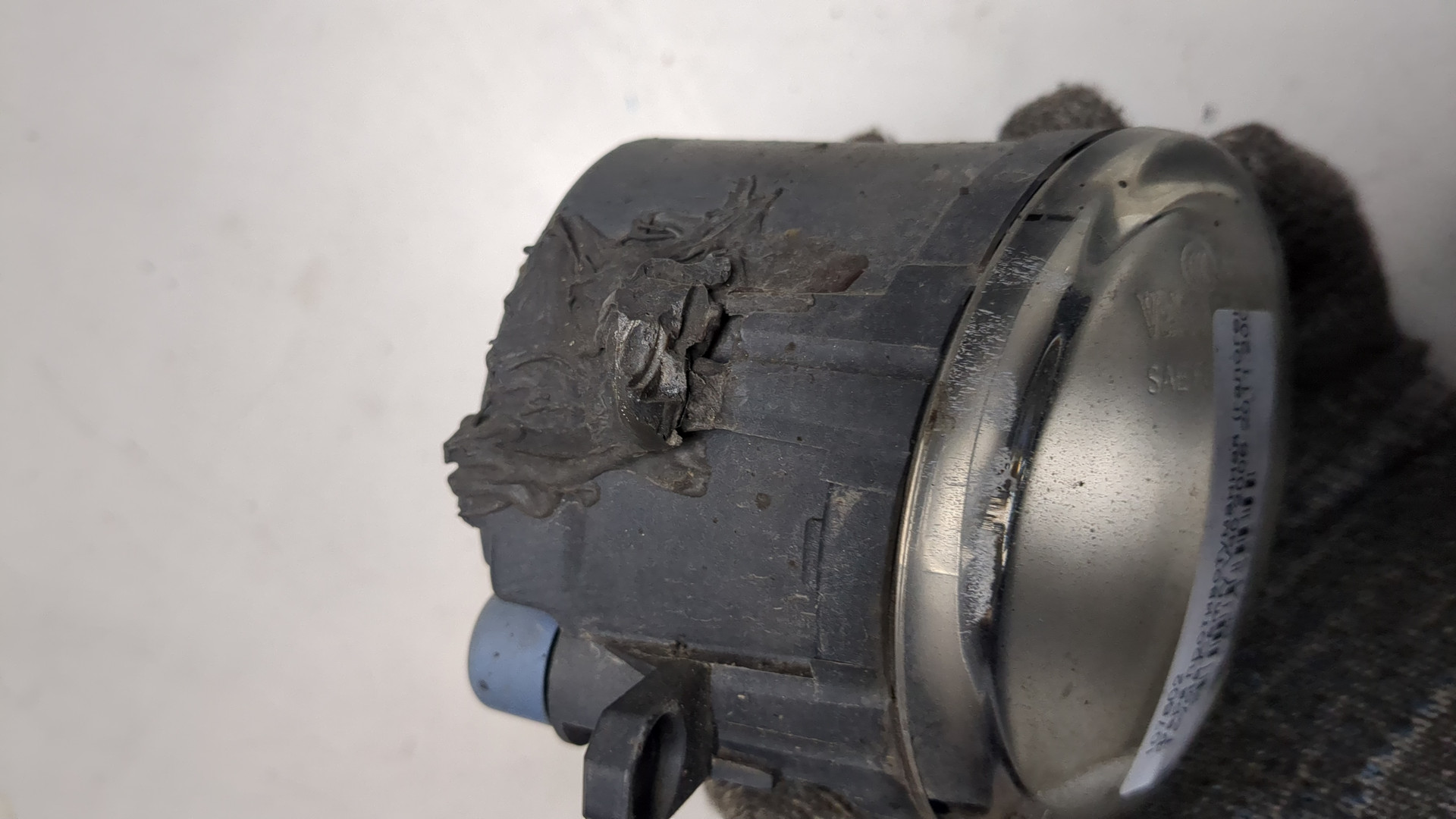 Фара противотуманная правая