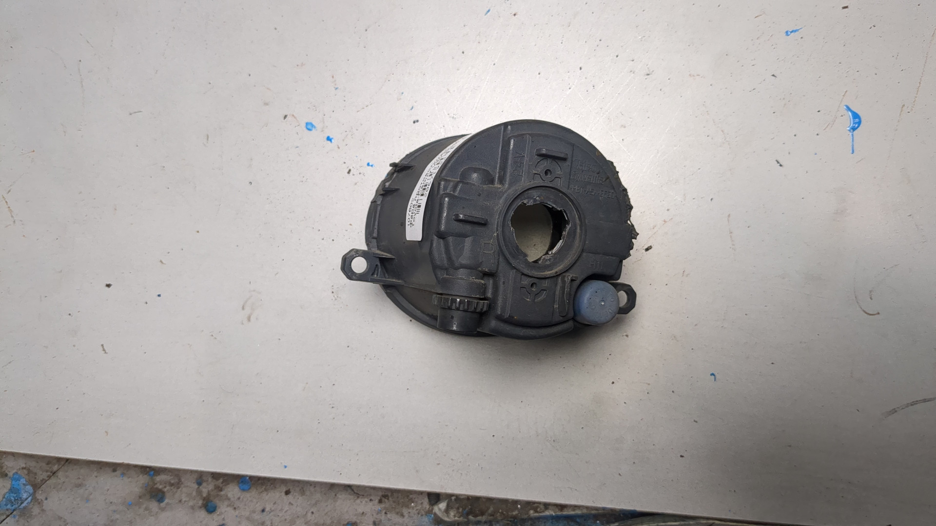 Фара противотуманная правая