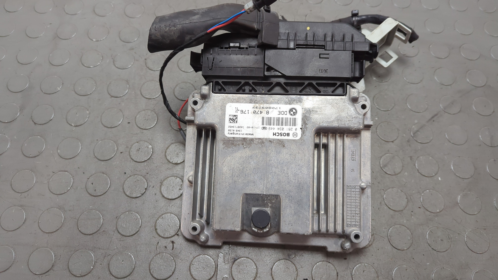 Блок управления двигателем