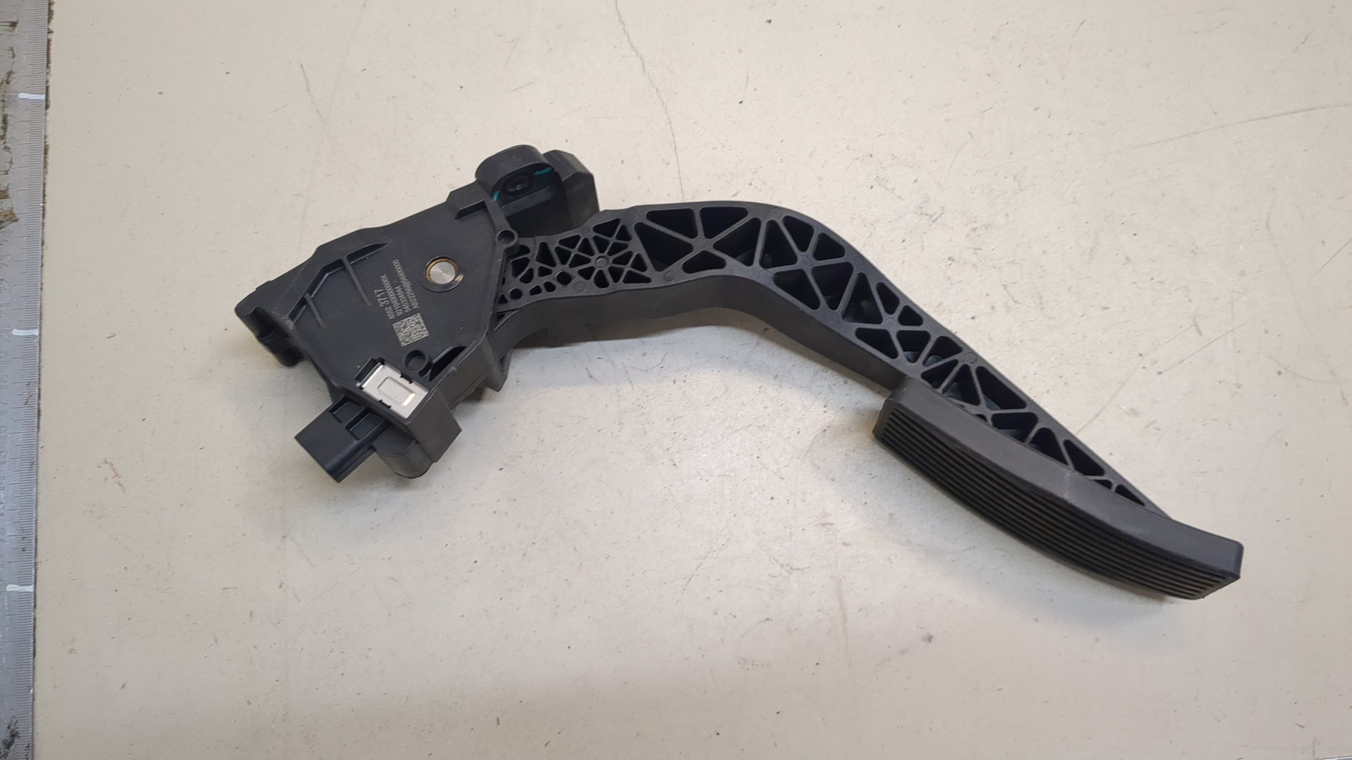 Педаль газа