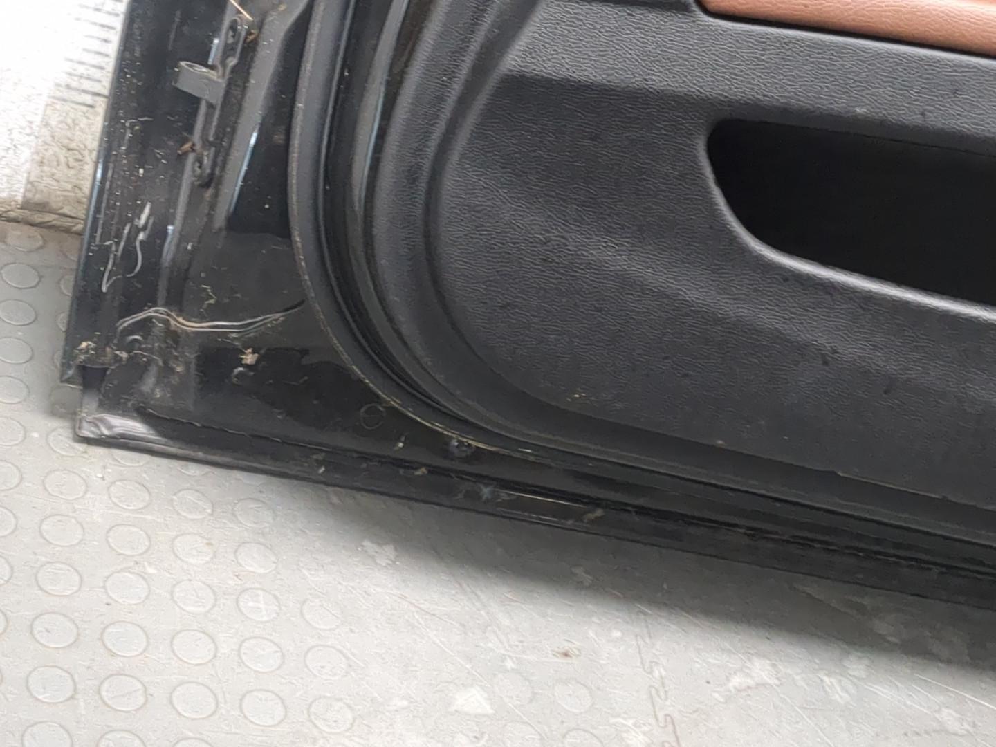 Дверь передняя правая