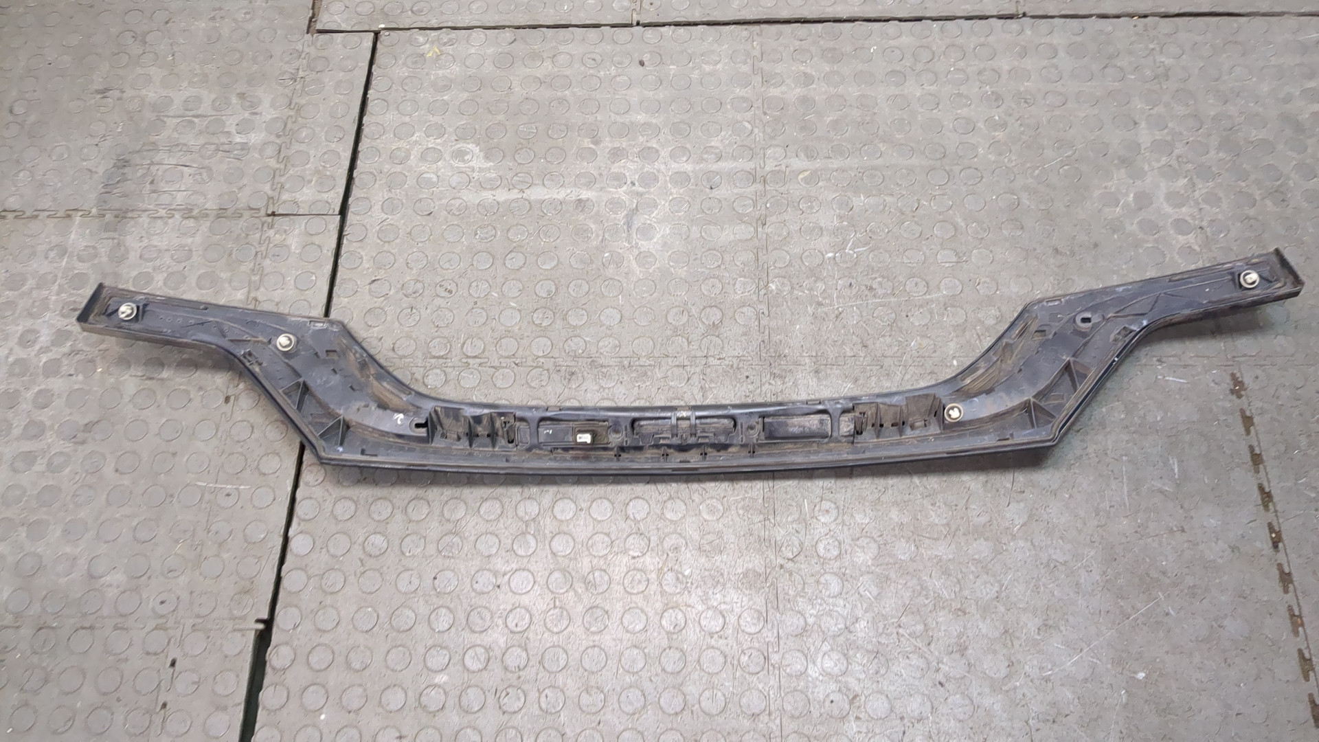 Фонарь подсветки номера