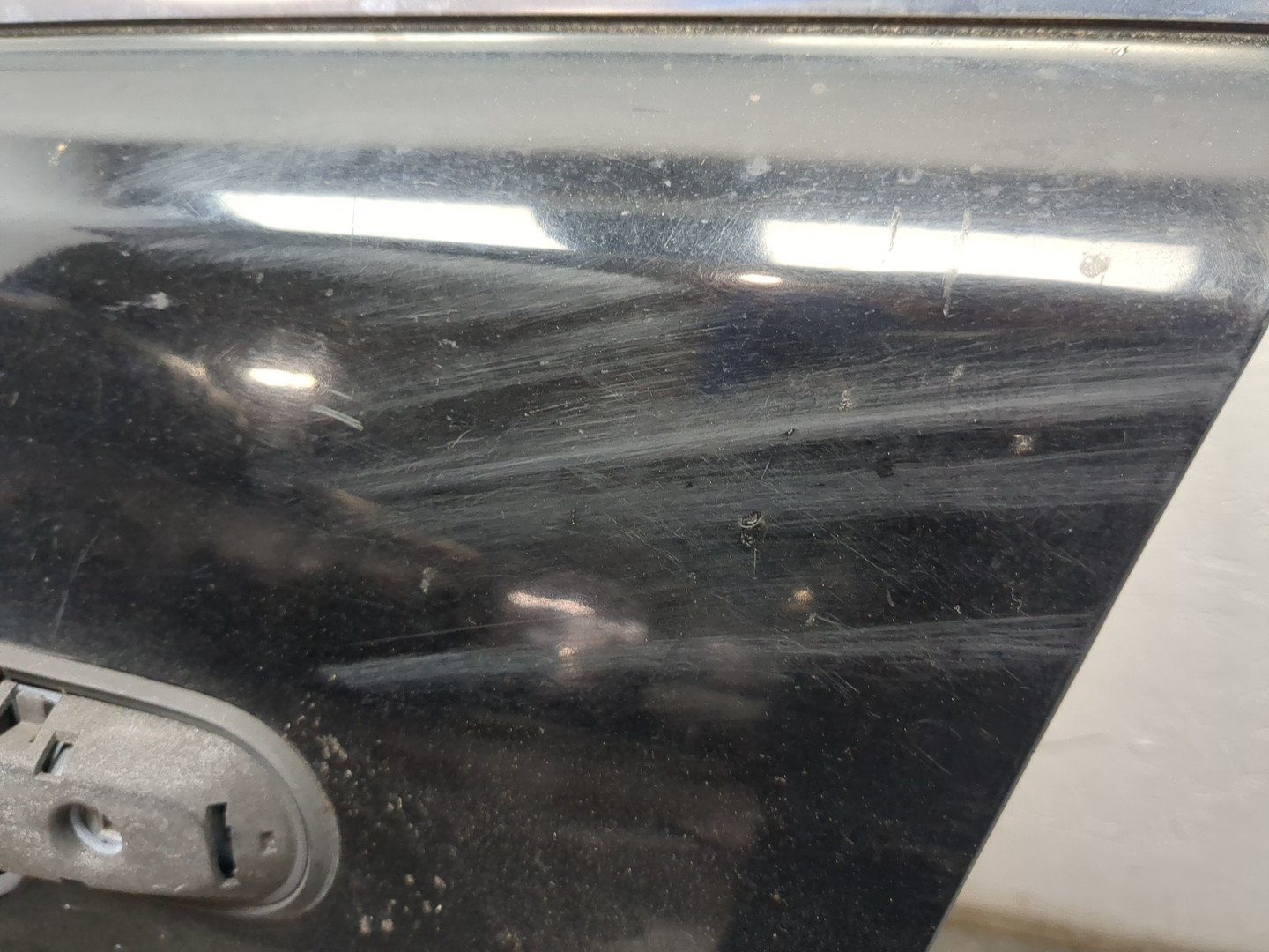 Дверь передняя левая