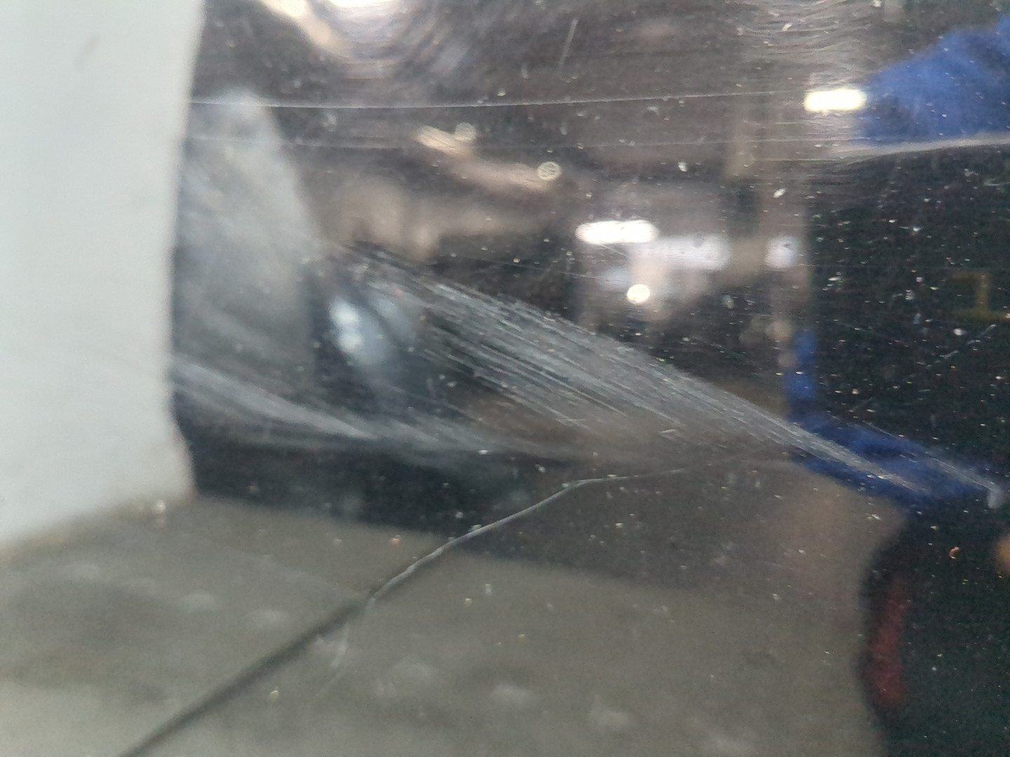 Дверь передняя левая