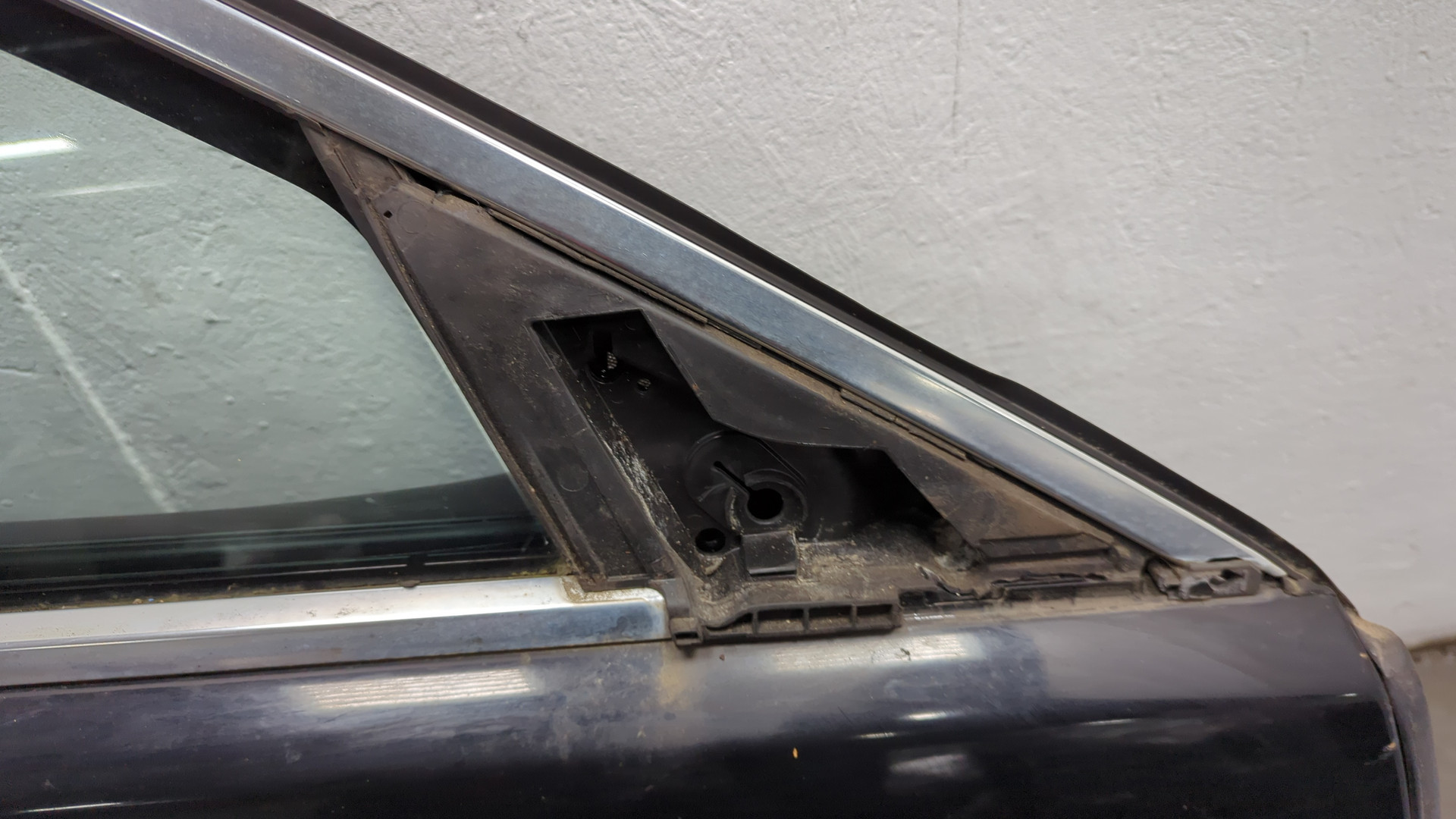 Дверь передняя правая