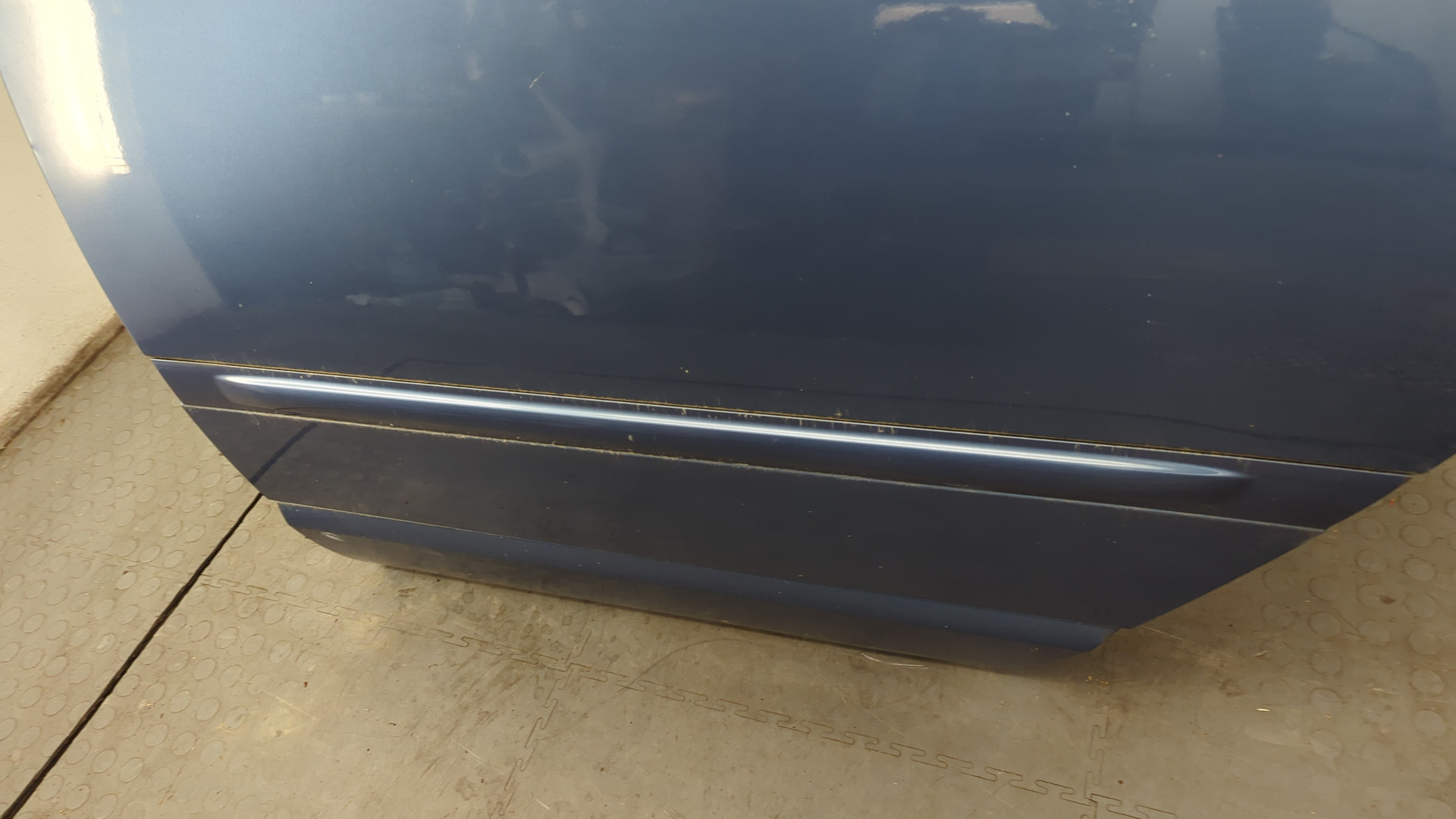 Дверь задняя левая