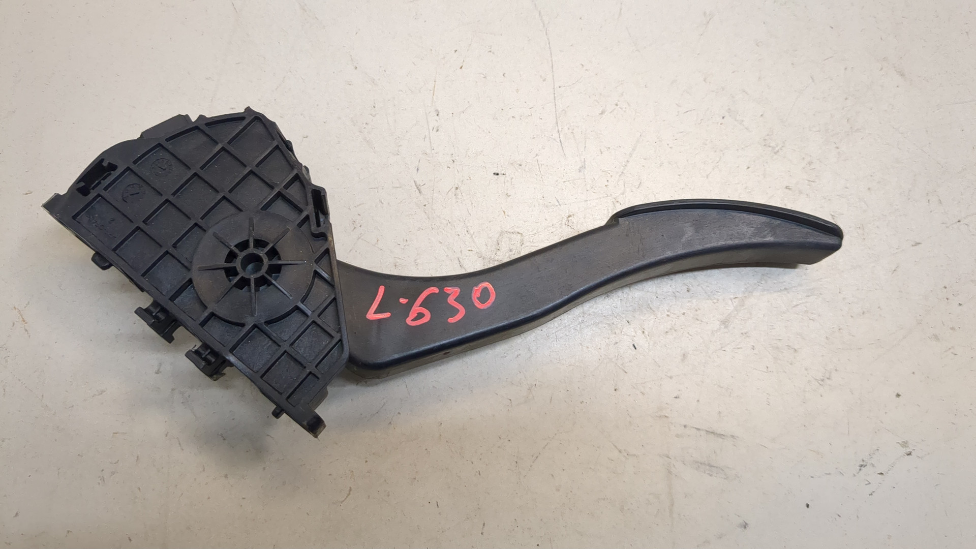 Педаль газа