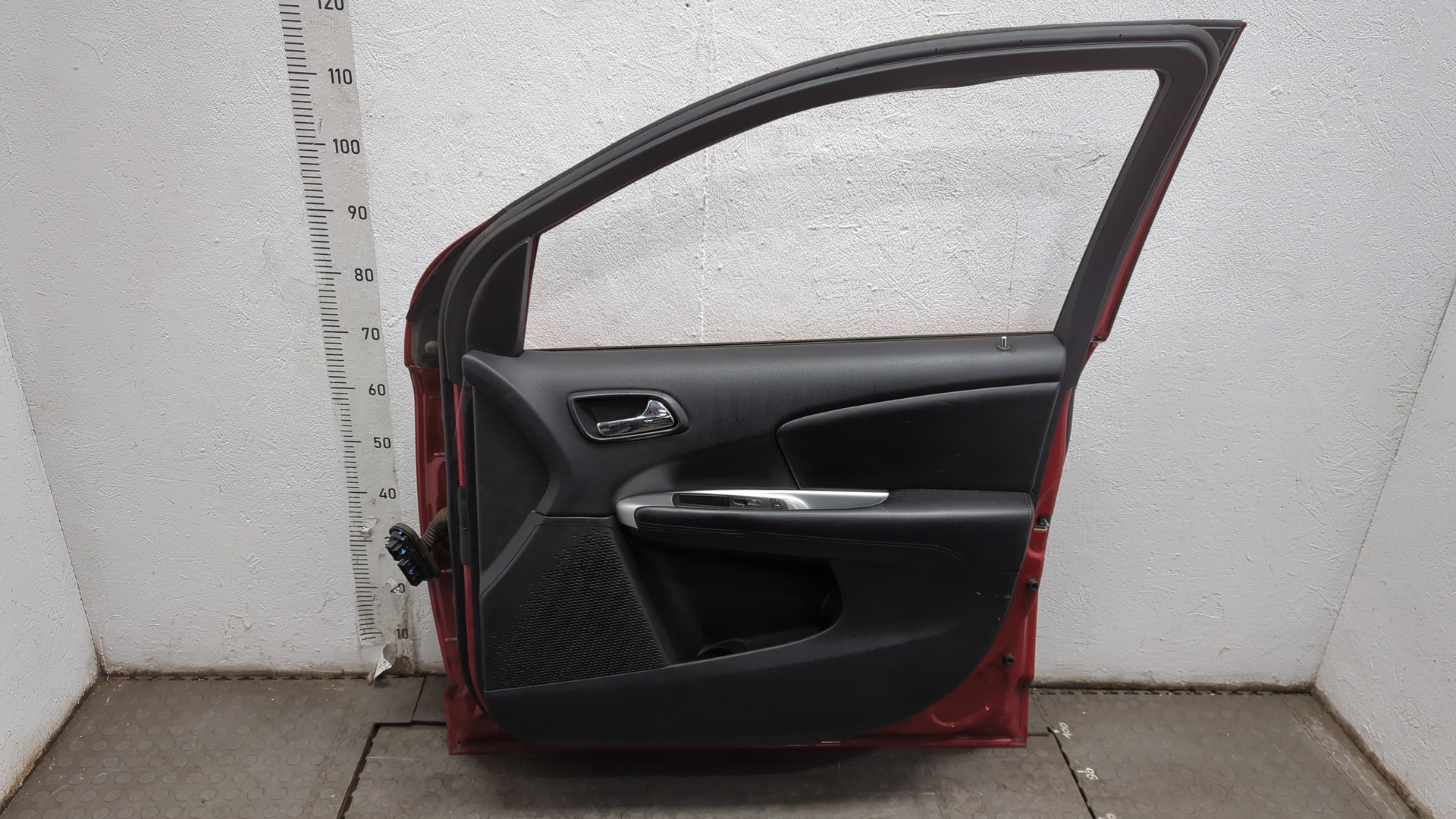 Дверь передняя правая