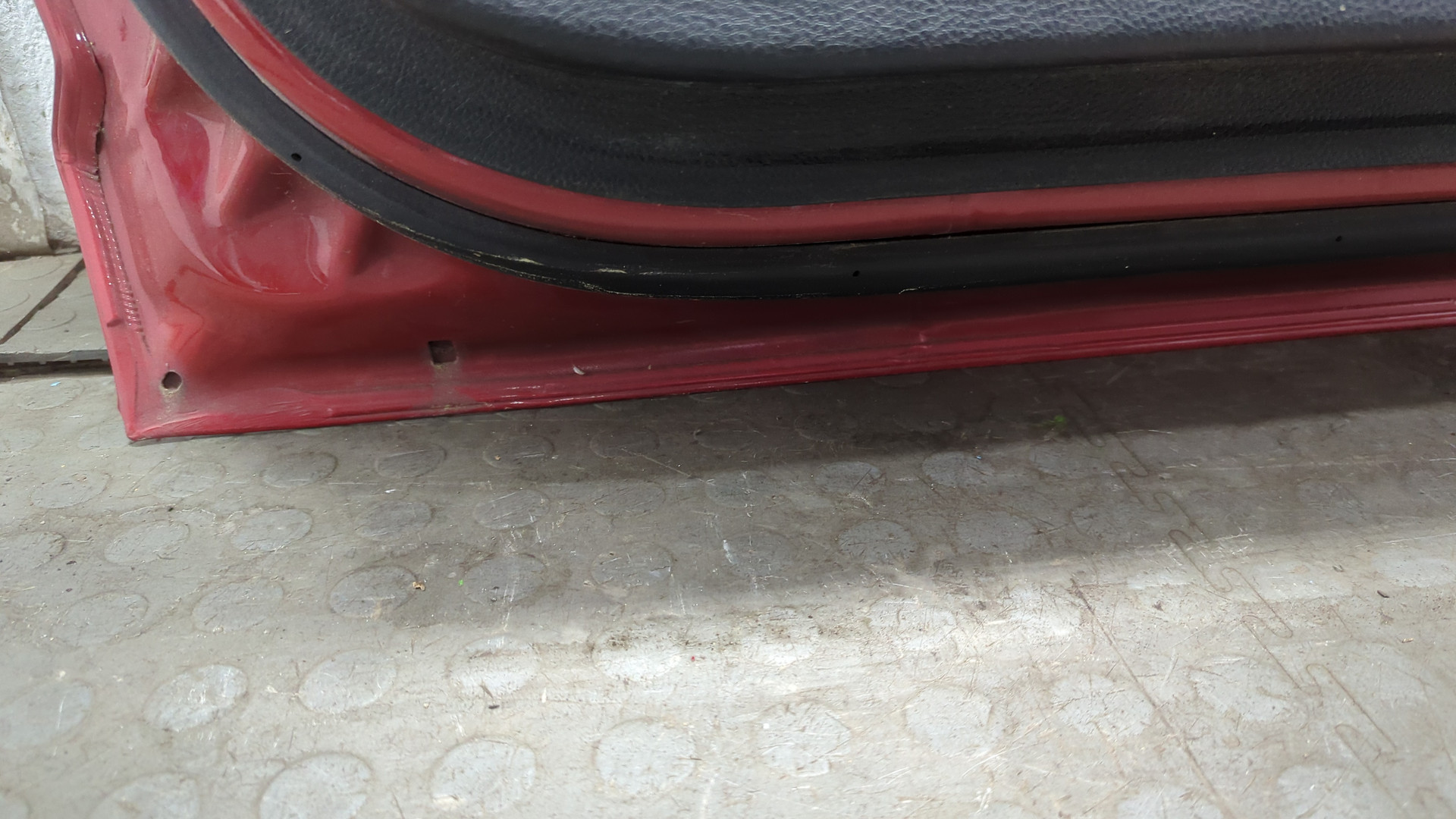 Дверь передняя правая