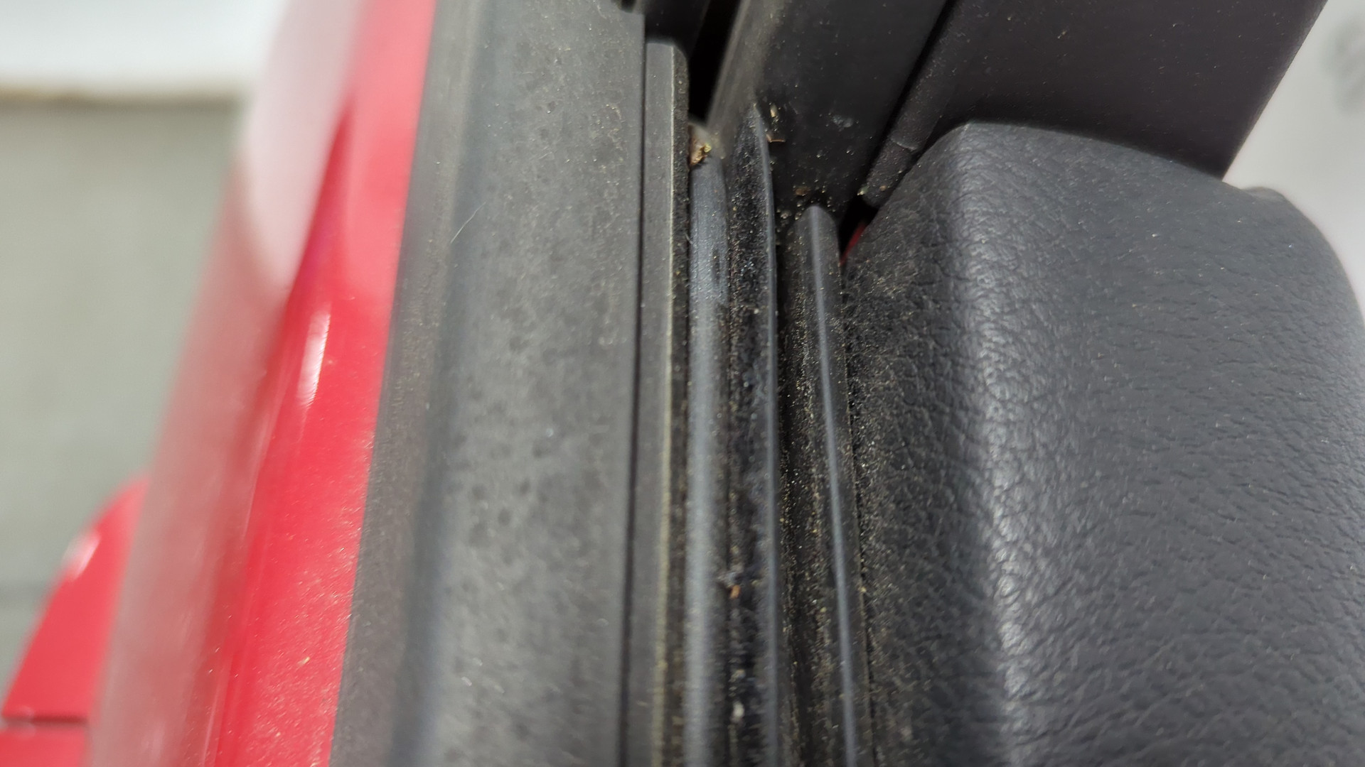 Дверь передняя правая