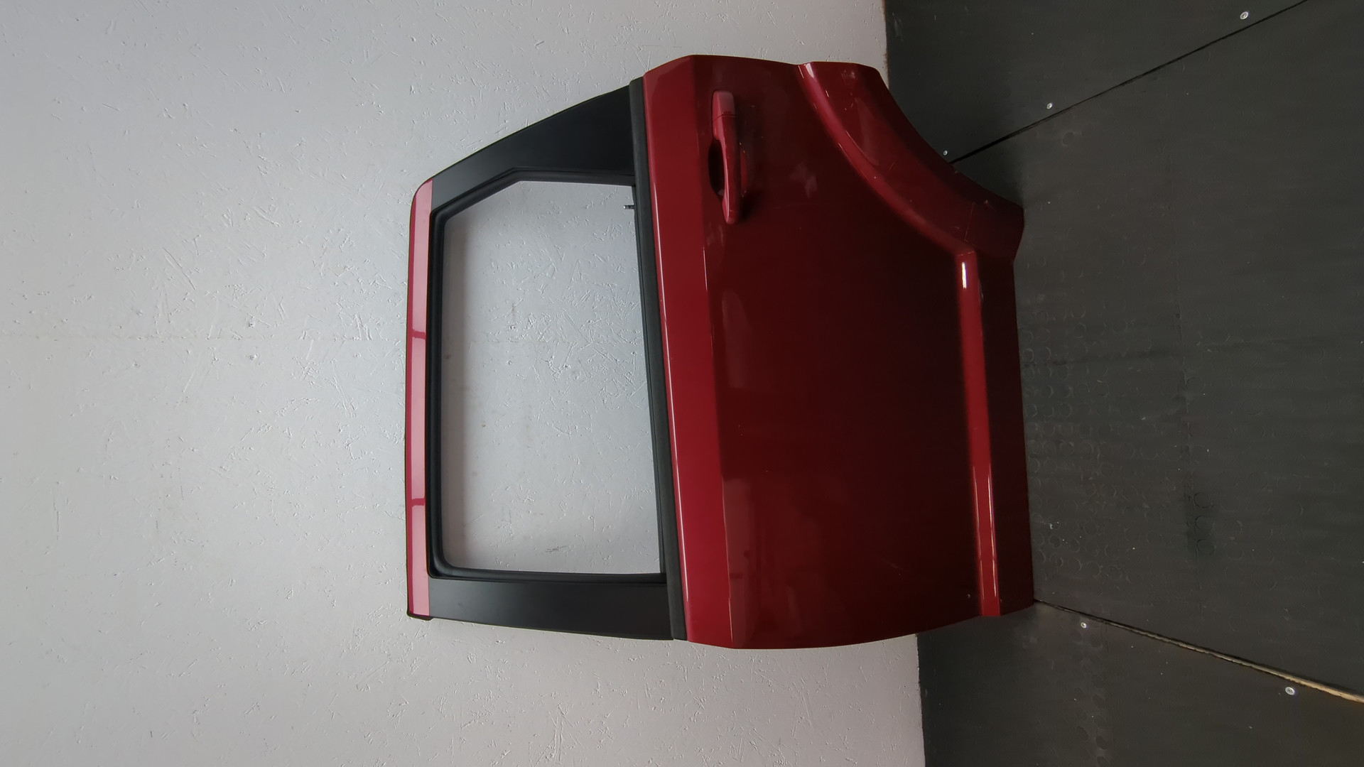 Дверь задняя левая