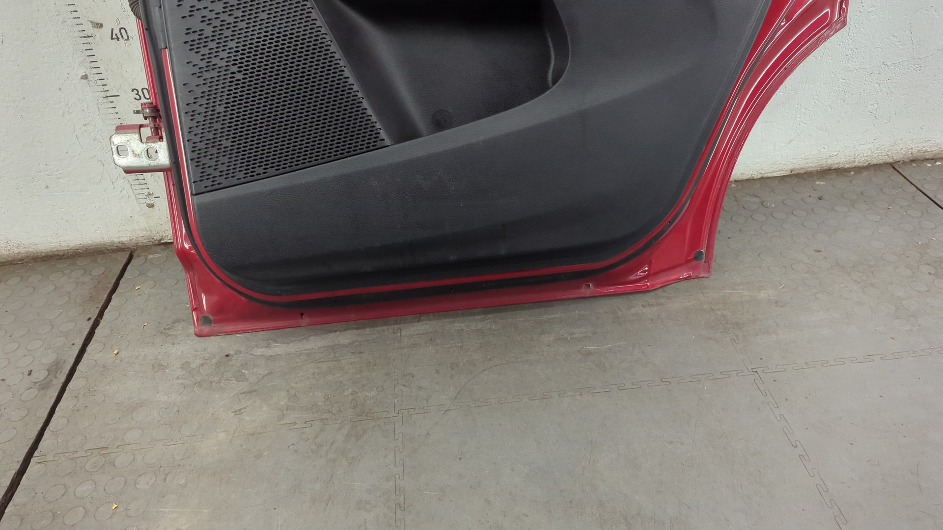 Дверь задняя правая