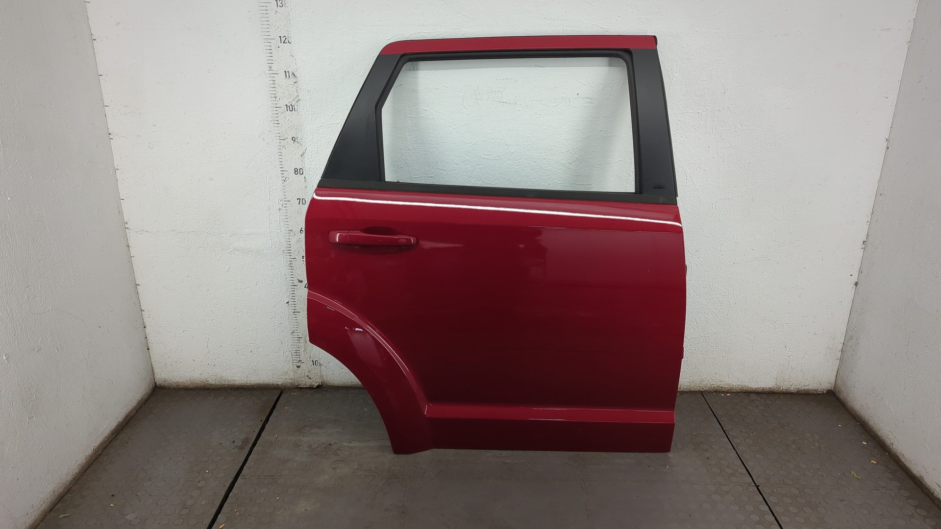 Дверь задняя правая