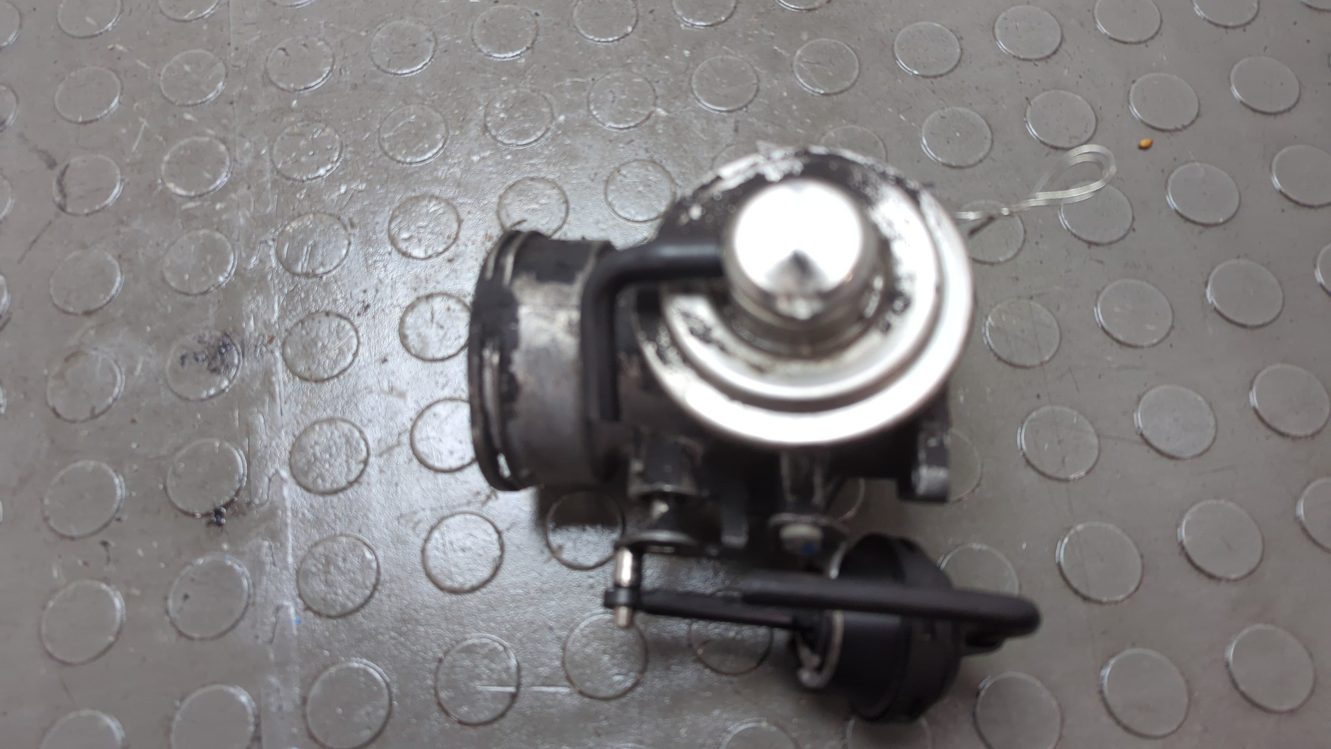 Клапан рециркуляции выхлопных газов (EGR)