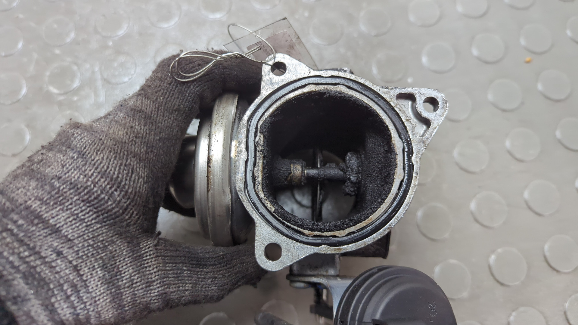 Клапан рециркуляции выхлопных газов (EGR)