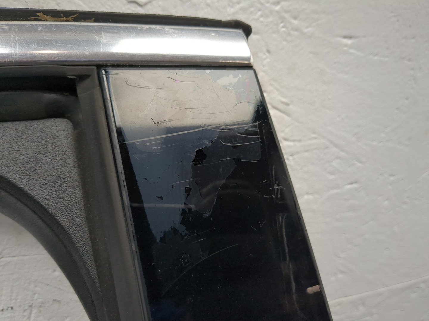 Дверь задняя правая