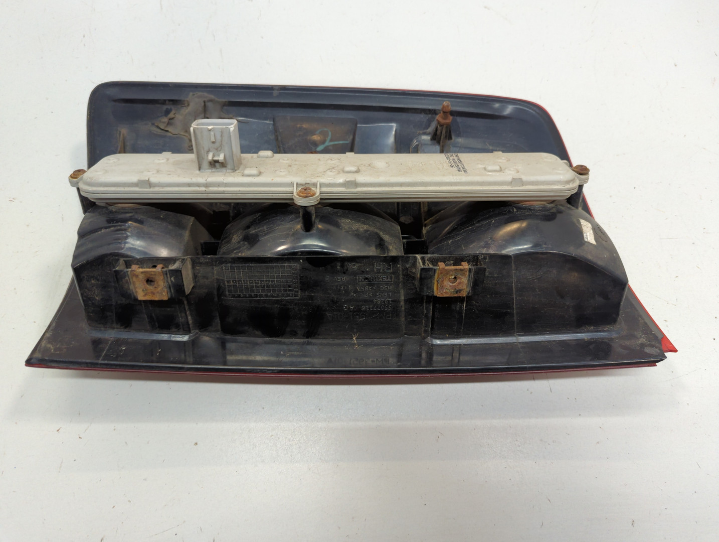 Фонарь задний правый