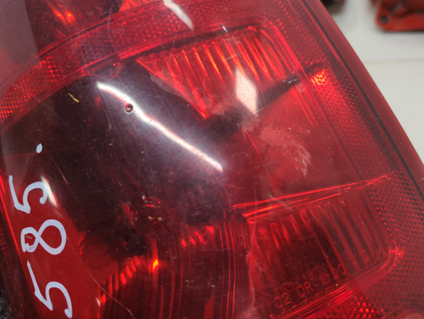 Фонарь задний правый