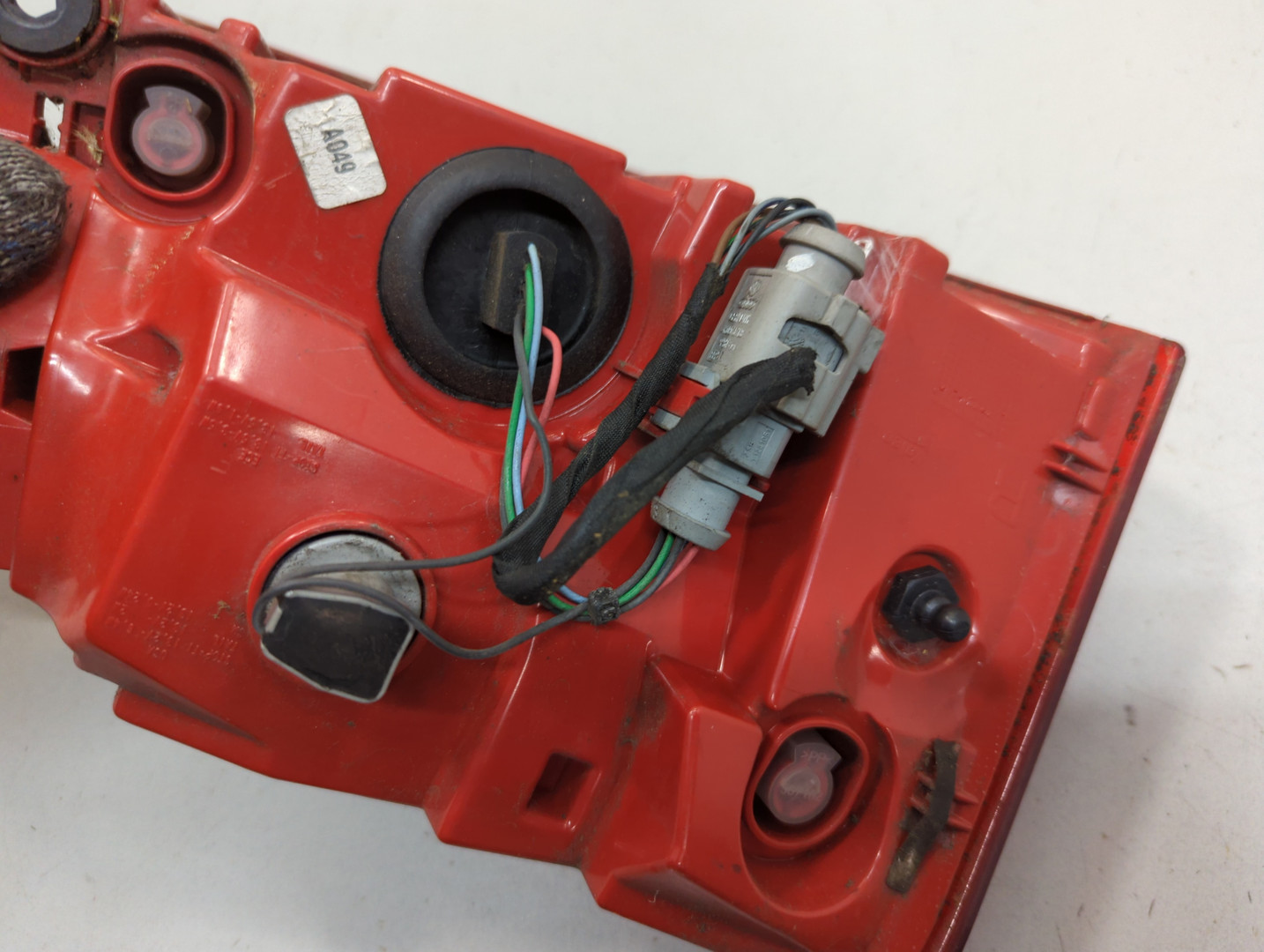 Фонарь задний правый