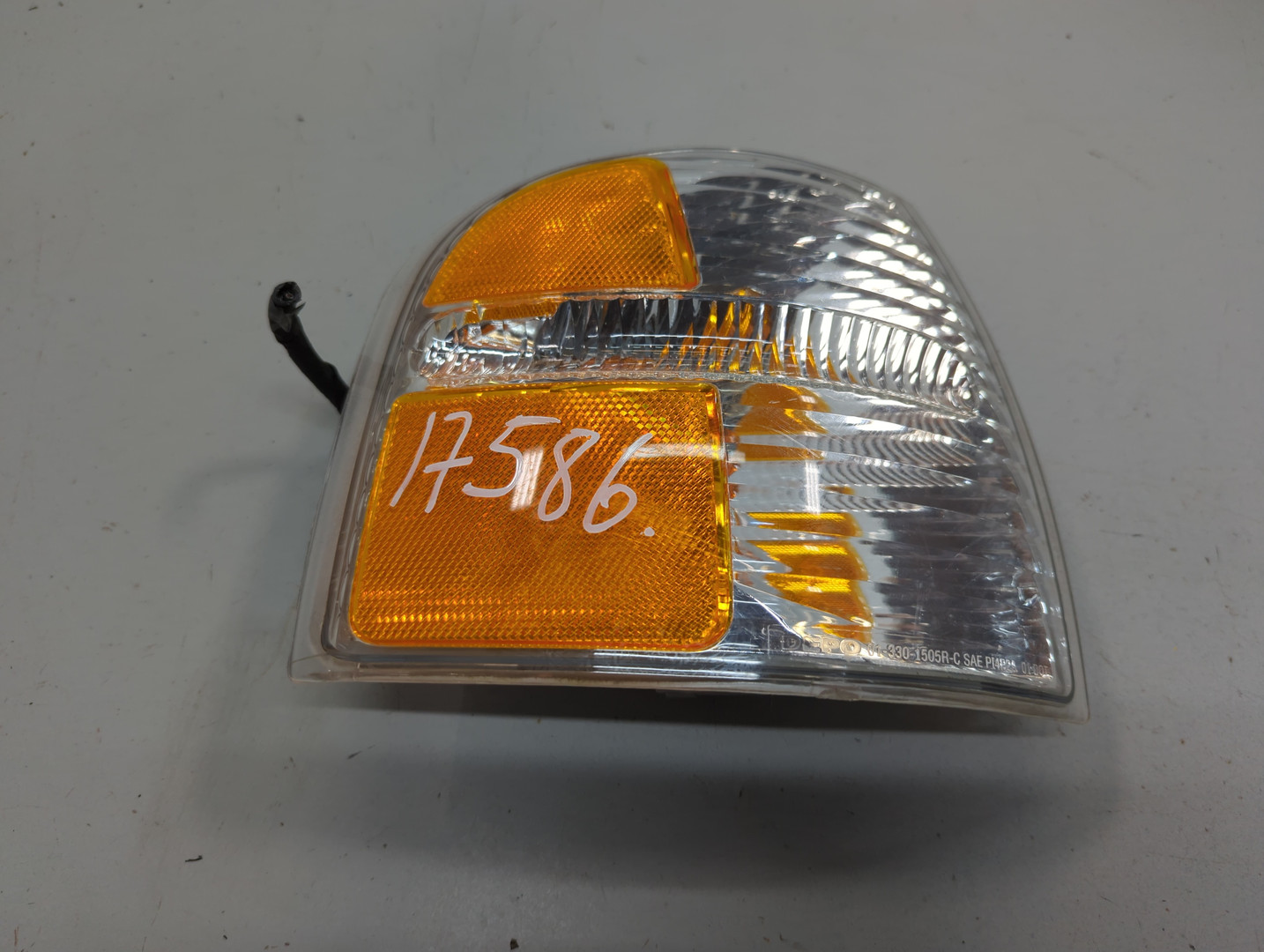 Указатель поворота правый