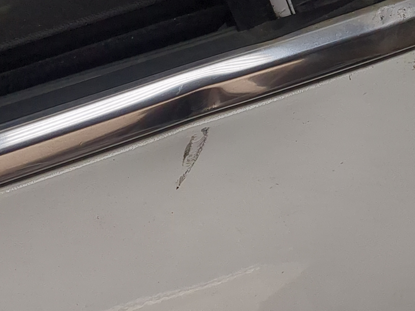 Дверь передняя правая