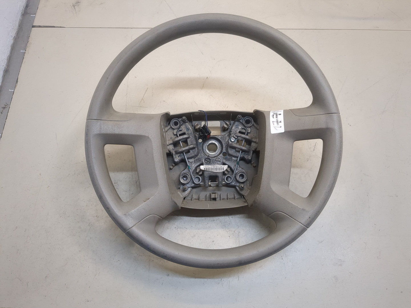 Рулевое колесо (руль)