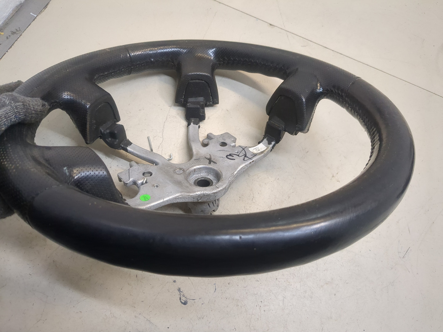 Рулевое колесо (руль)