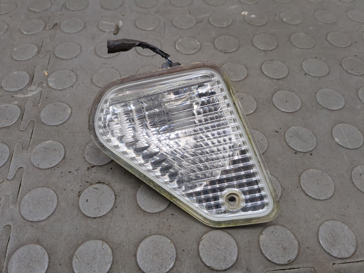 Плафон салонный