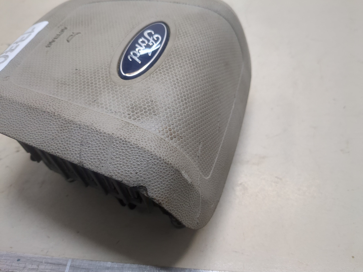 Подушка безопасности в рулевое колесо