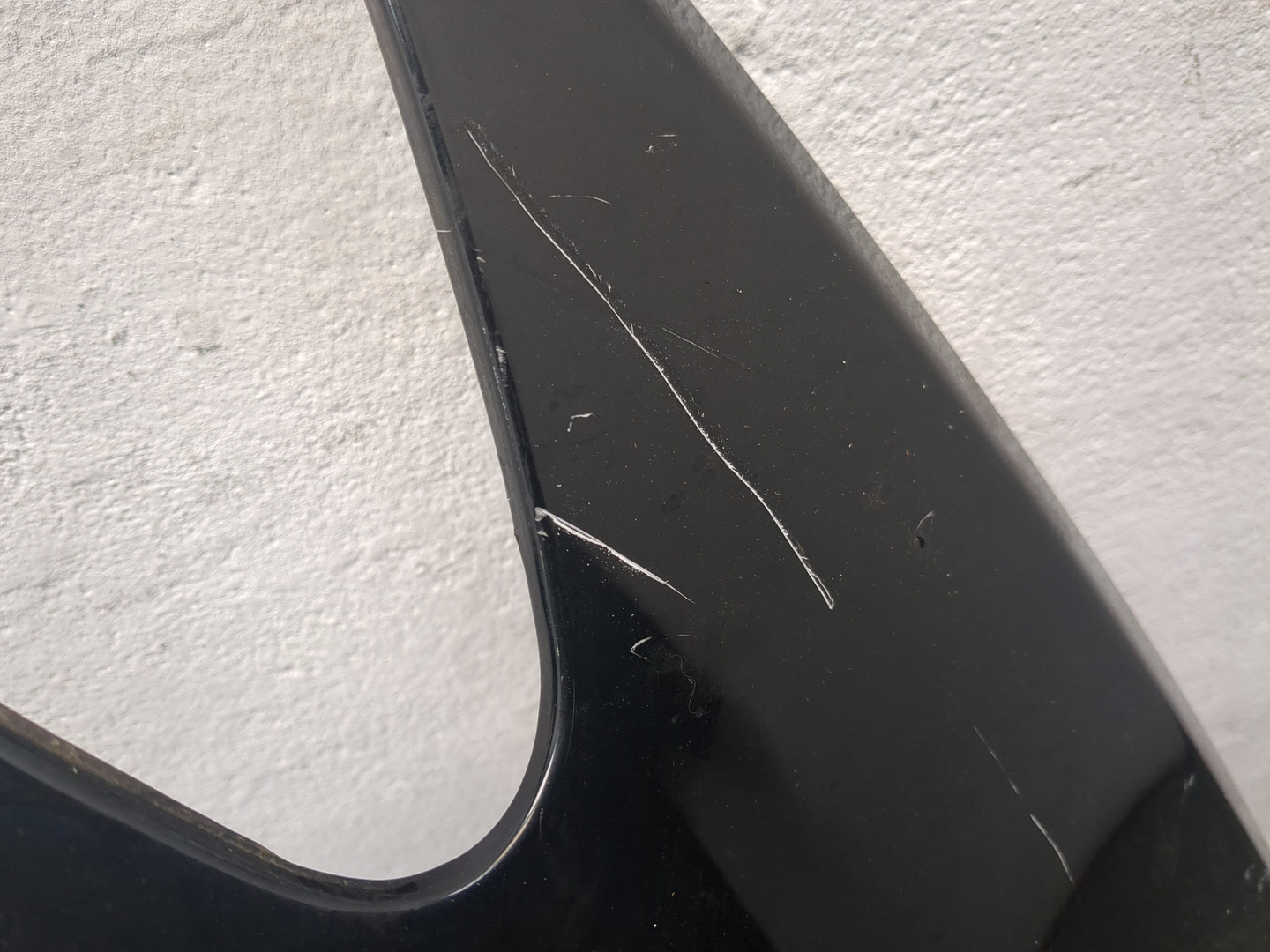 Крыло переднее левое