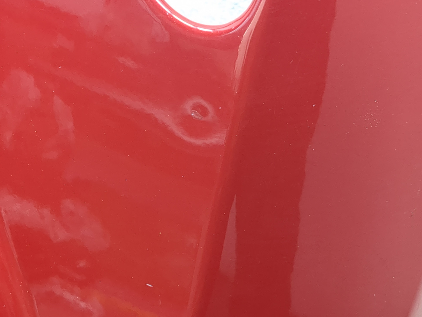 Крыло переднее левое