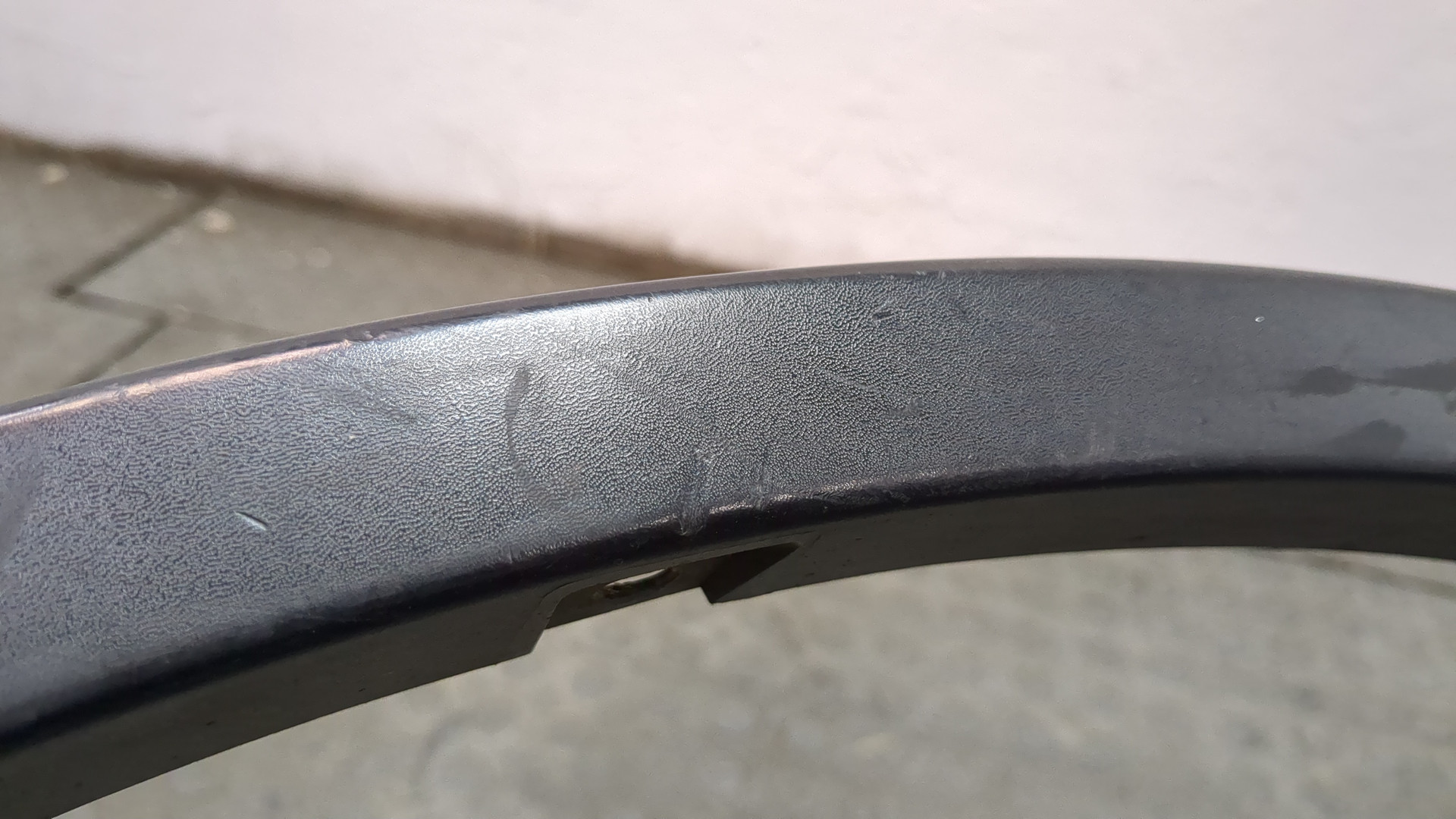 Накладка заднего крыла левого