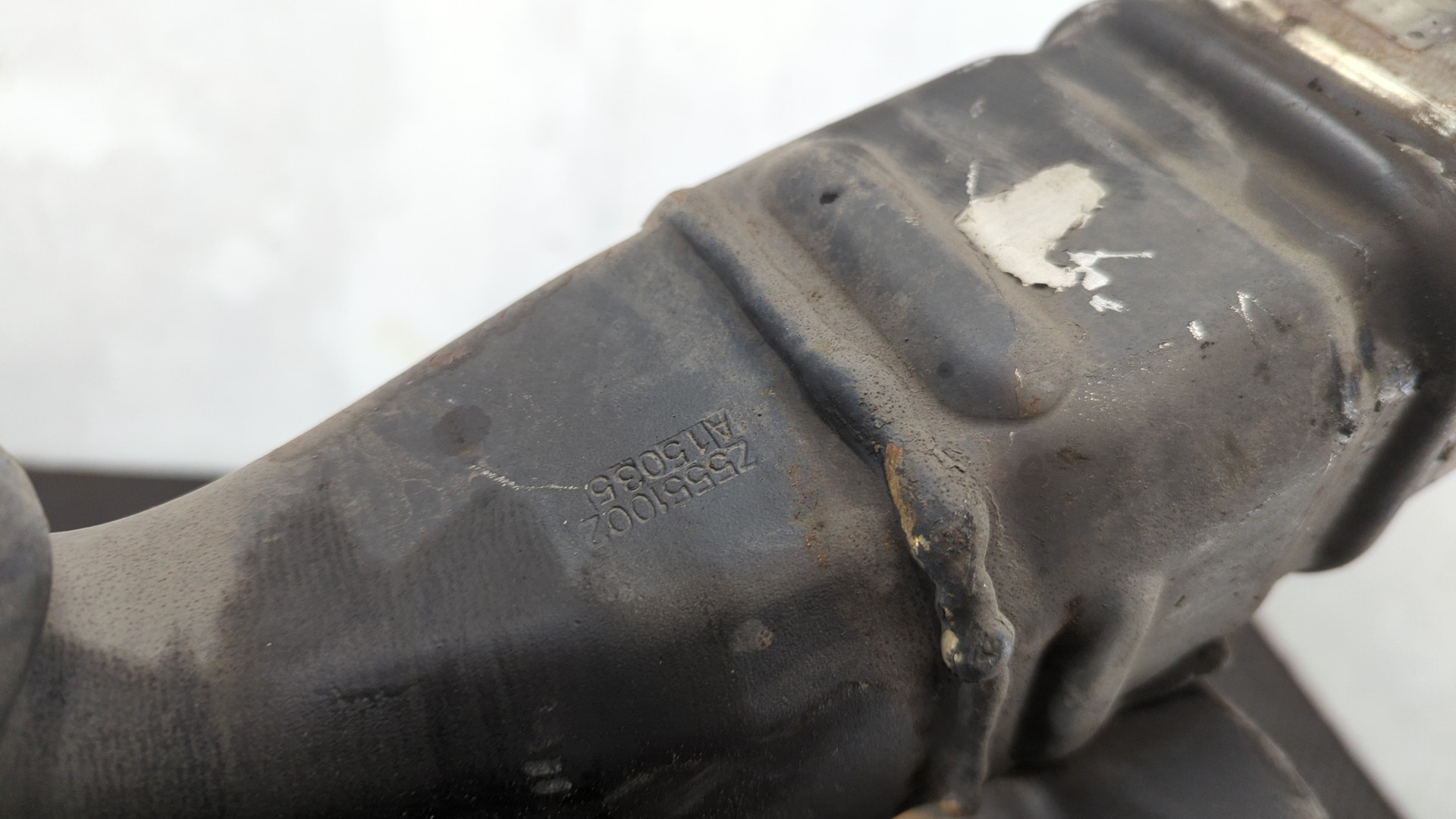 Тройник вентиляции картерных газов