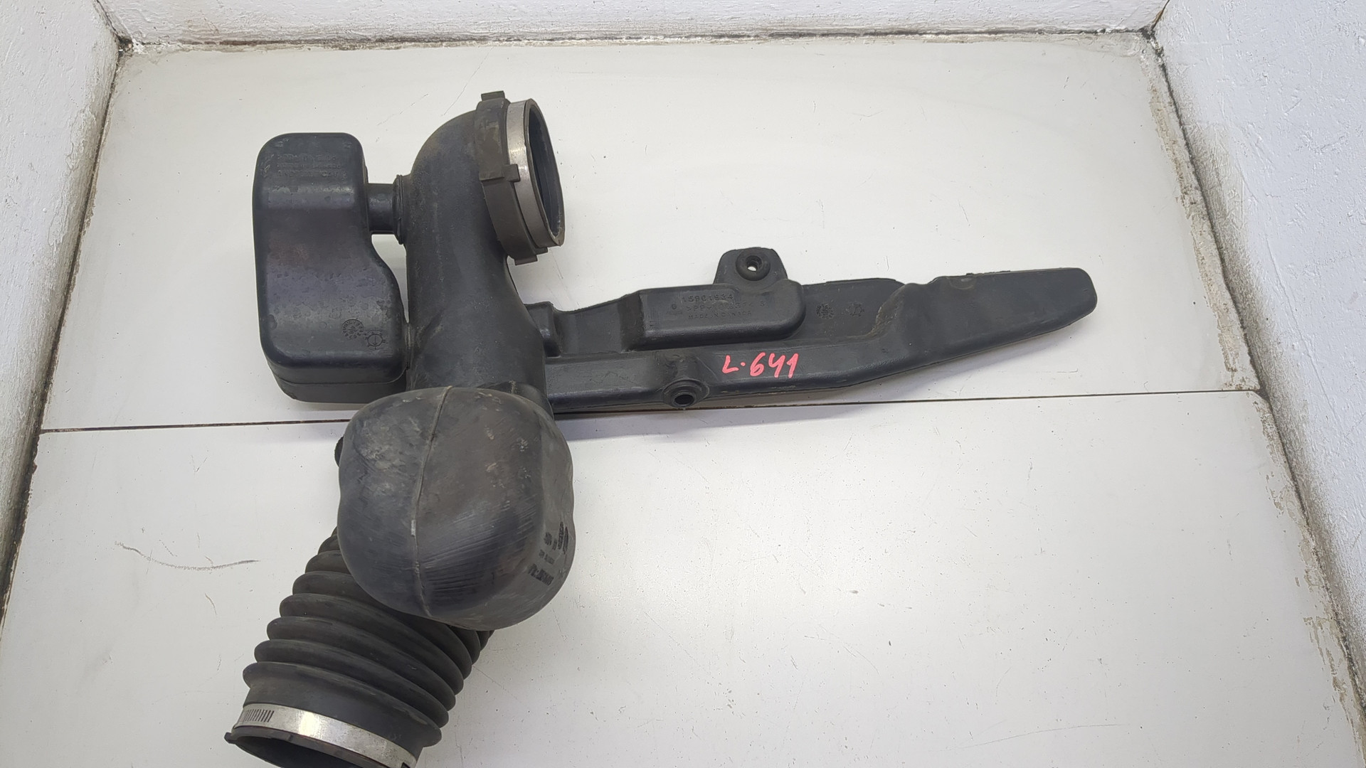 Патрубок воздушного фильтра