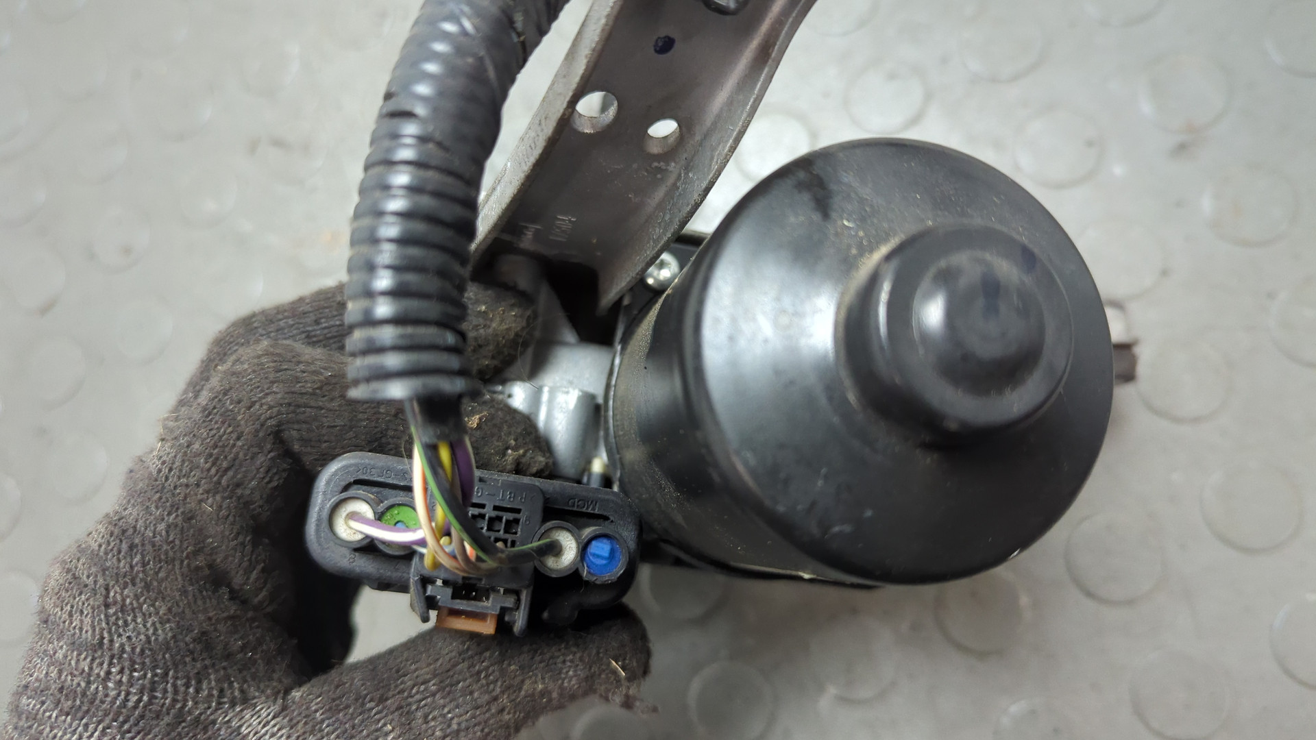 Трапеция стеклоочистителей