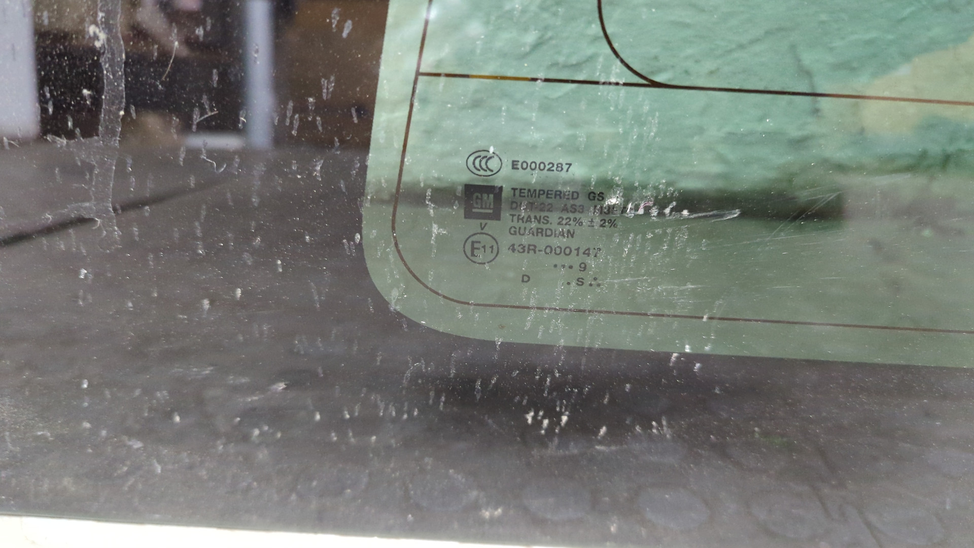 Стекло боковое