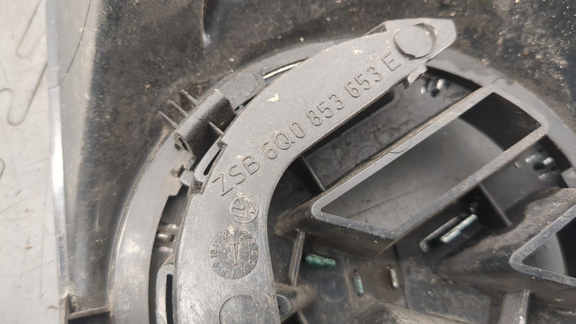 Решетка радиатора