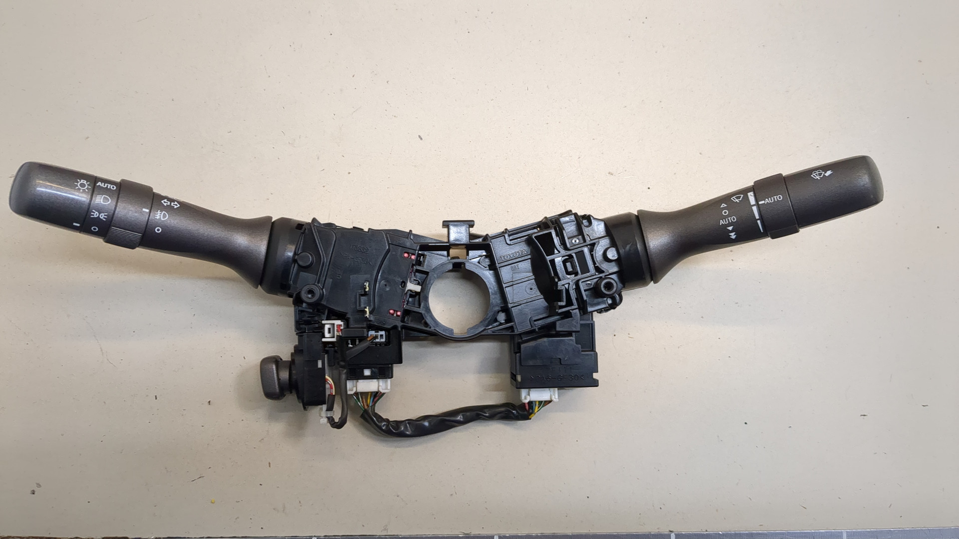 Переключатель подрулевой