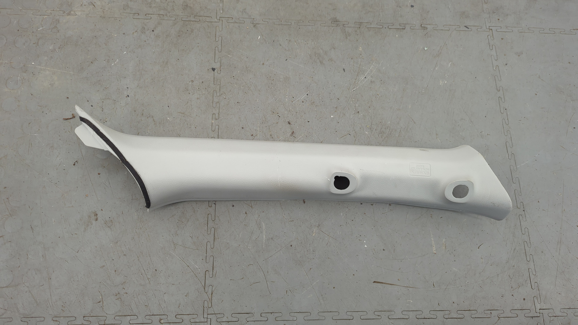 Обшивка стойки