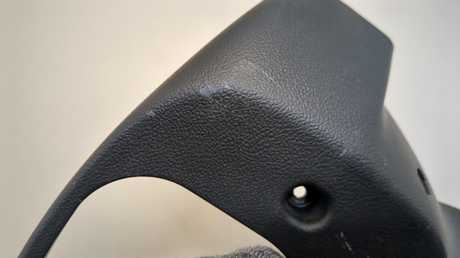 Кожух рулевой колонки