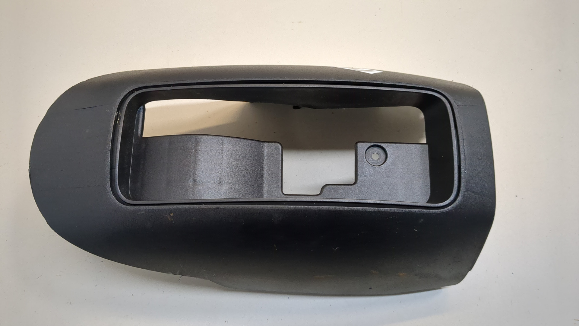 Кожух рулевой колонки