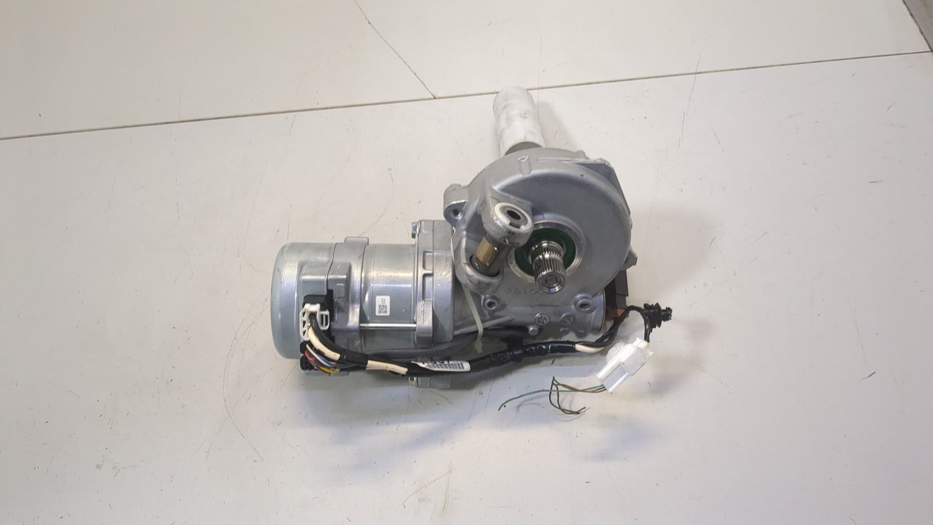 Серводвигатель рулевой рейки