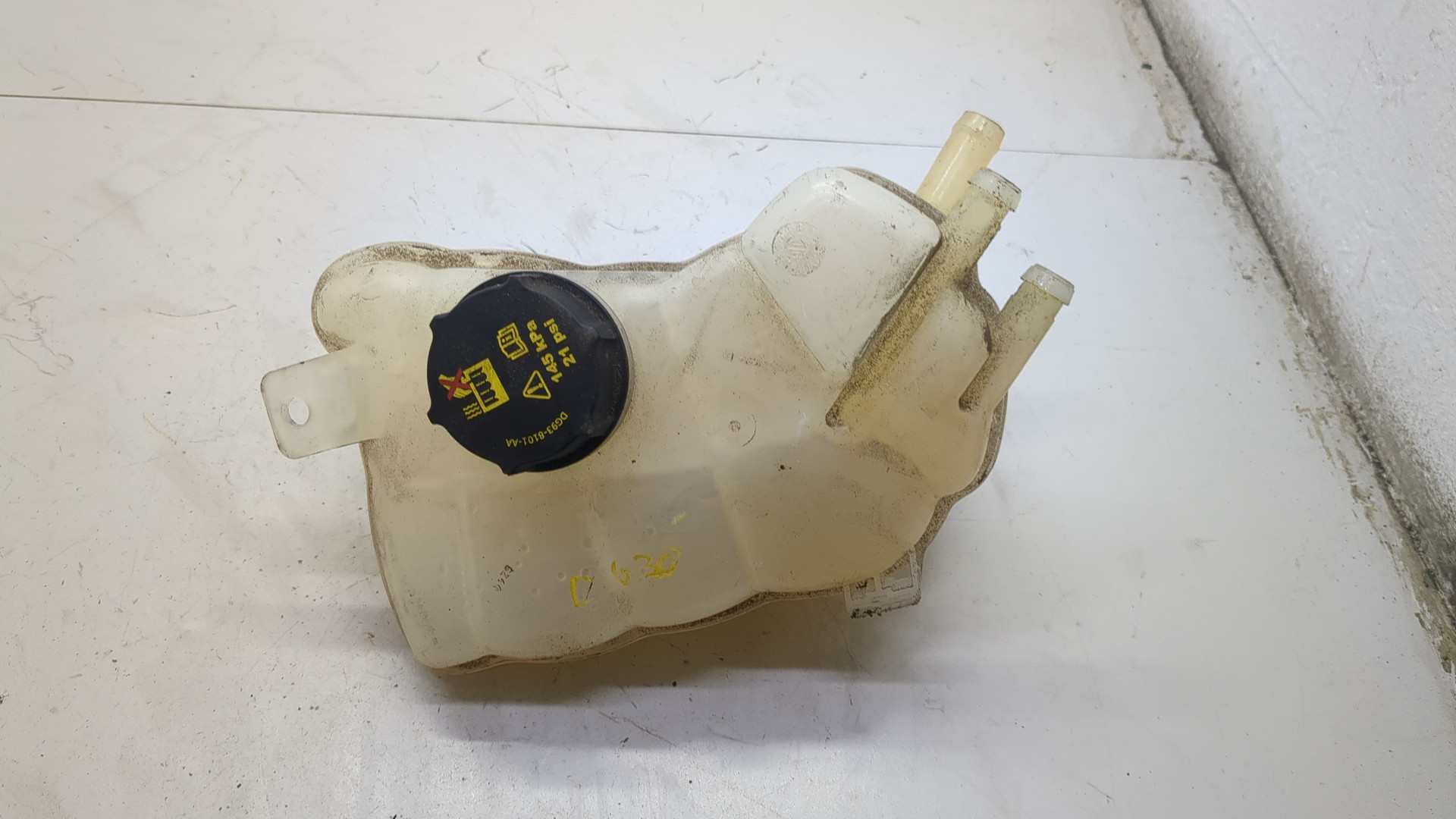 Бачок расширительный