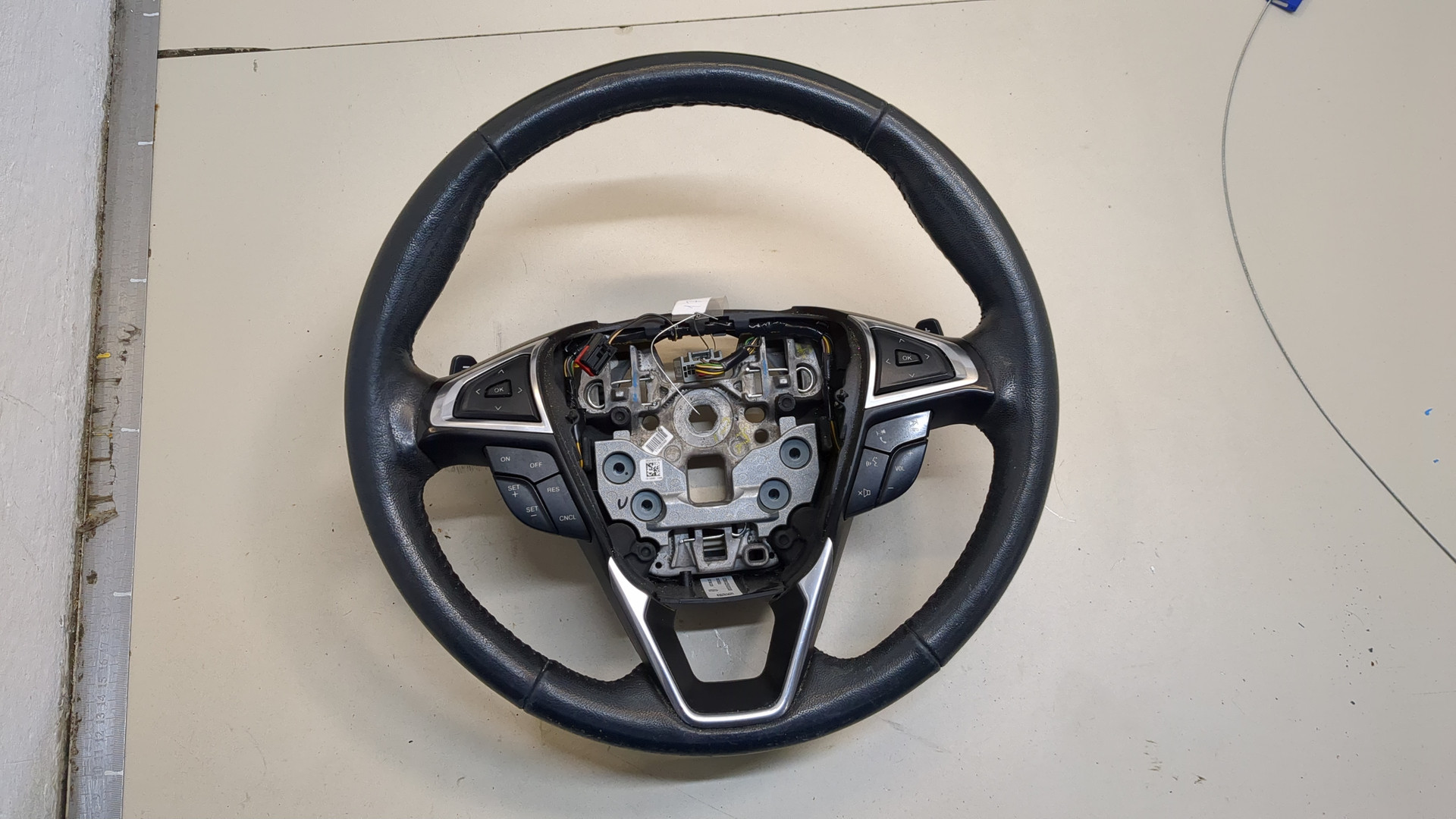 Рулевое колесо (руль)