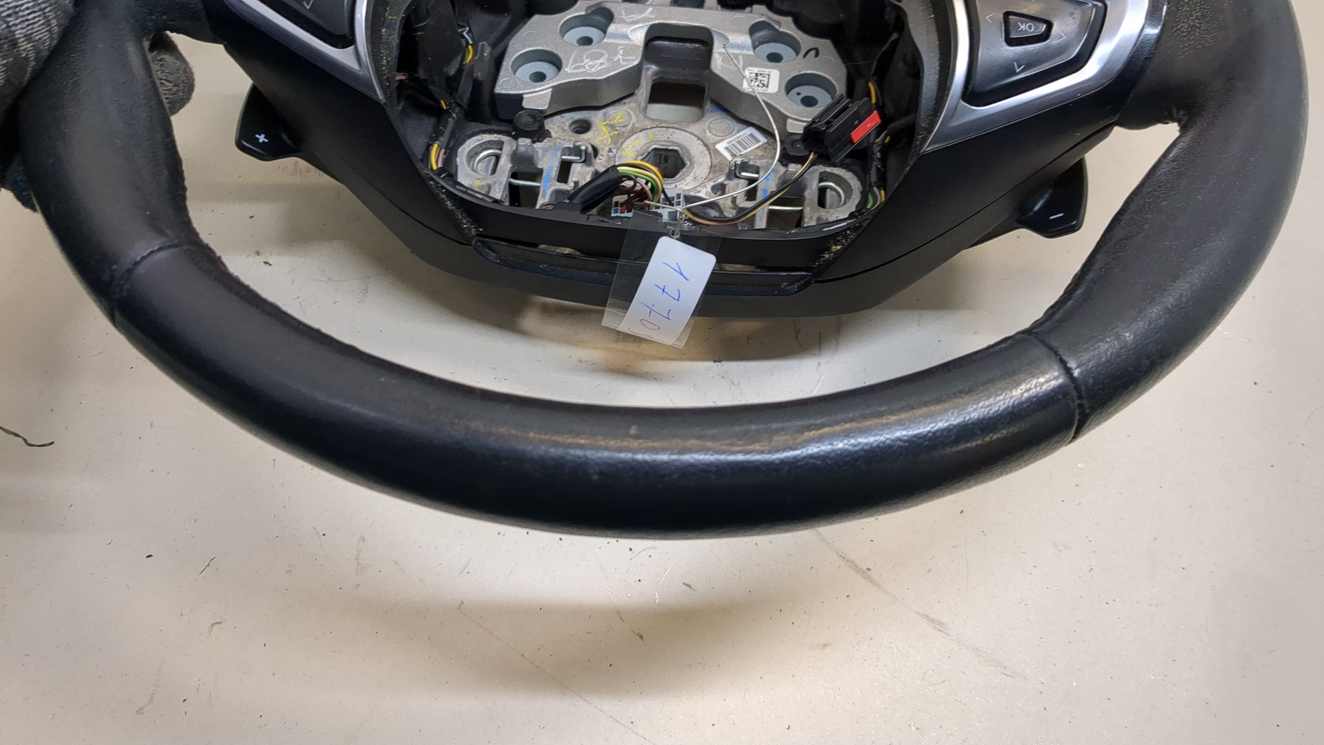 Рулевое колесо (руль)