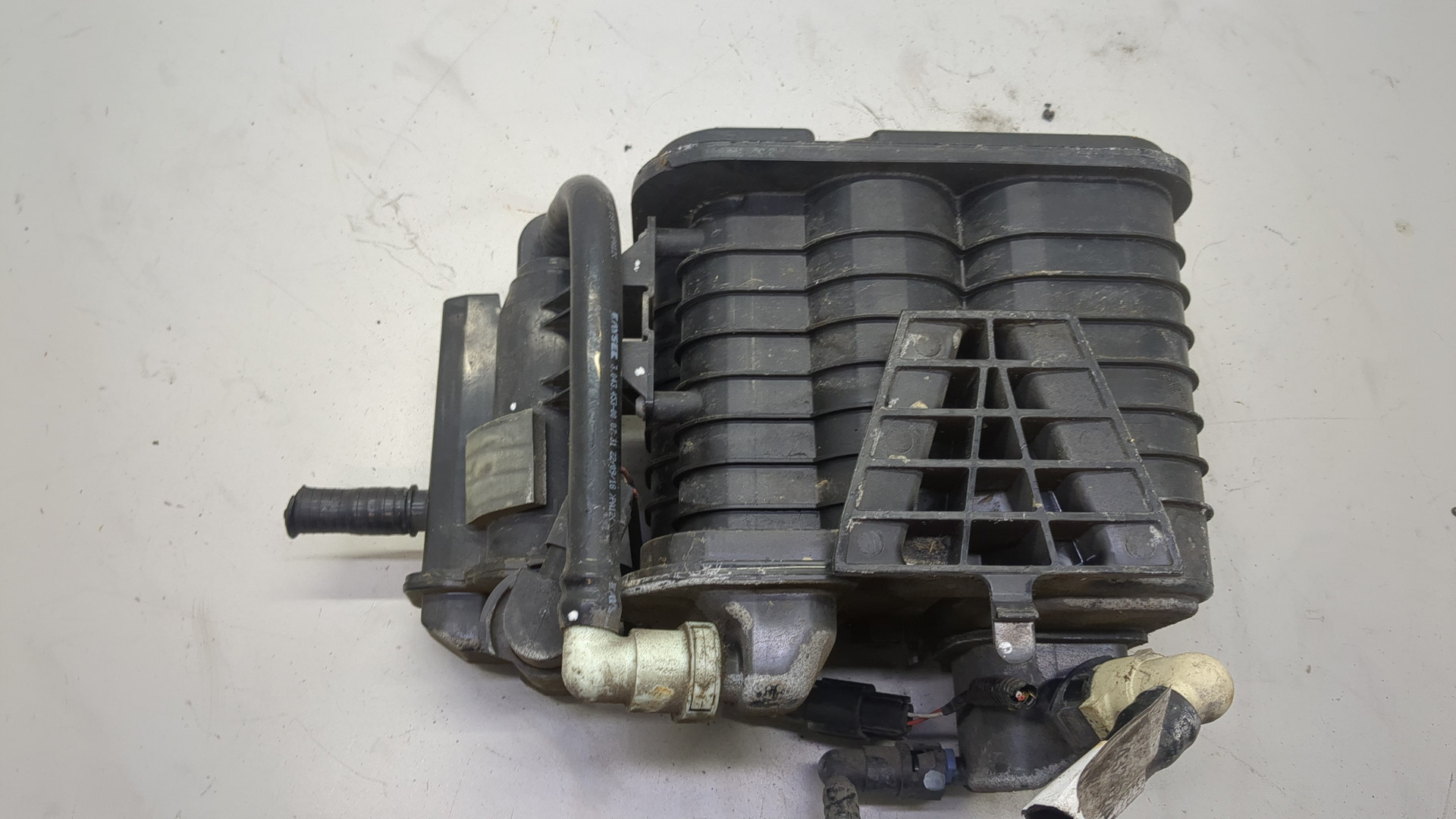 Абсорбер (фильтр угольный)